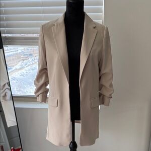 H&M Women's Cream Blazer